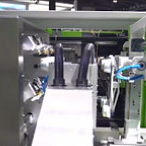 注塑機械手控製係統解決行業高速取出作業